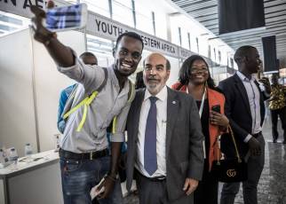 In Africa, agricultural businesses can stem the tide of migration