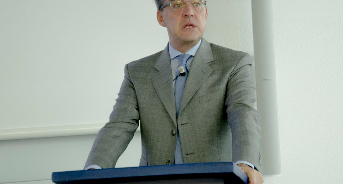 Alexander de Juniac, IATA Director General and Chief Executive Officer says air transport in Africa will continue improving, “but only slowly”.