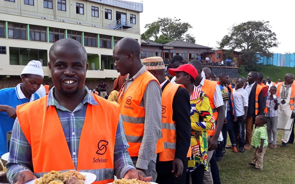 Lucky riders also walked away with FREE life insurance cover, gas cylinders and TVS motorcycles.