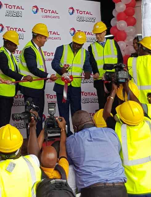The plant was officially inaugurated on February 8 by Minister of Trade George Joseph Kakunda and the director of investments.