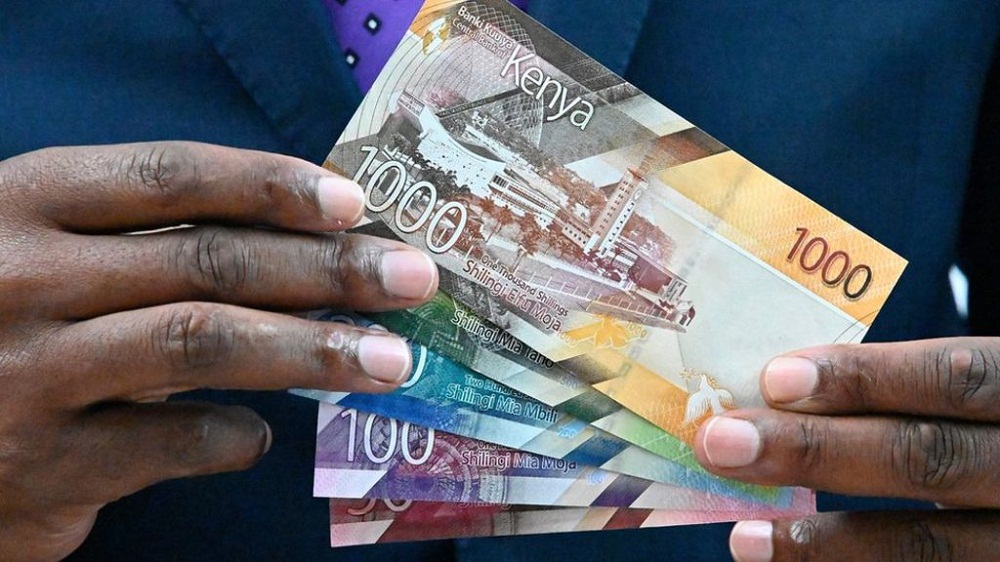 The Bank of Uganda has confirmed that trading of old Kenya Shilling Bank Notes has ceased to trade on all Ugandan counters with immediate effect.