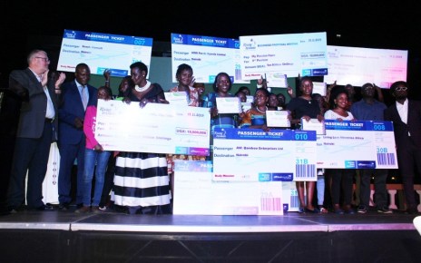 dfcu Bank continues its mission to spotlight, inspire and reward women entrepreneurs in the SME sector across the nation through its ongoing partnership with Monitor Publications Limited’s (MPL) flagship brand Daily Monitor and Uganda Investment Authority-UIA in an ongoing countrywide financial literacy campaign dubbed ‘Rising Woman’ under the theme ‘Taking your Business Ahead’.