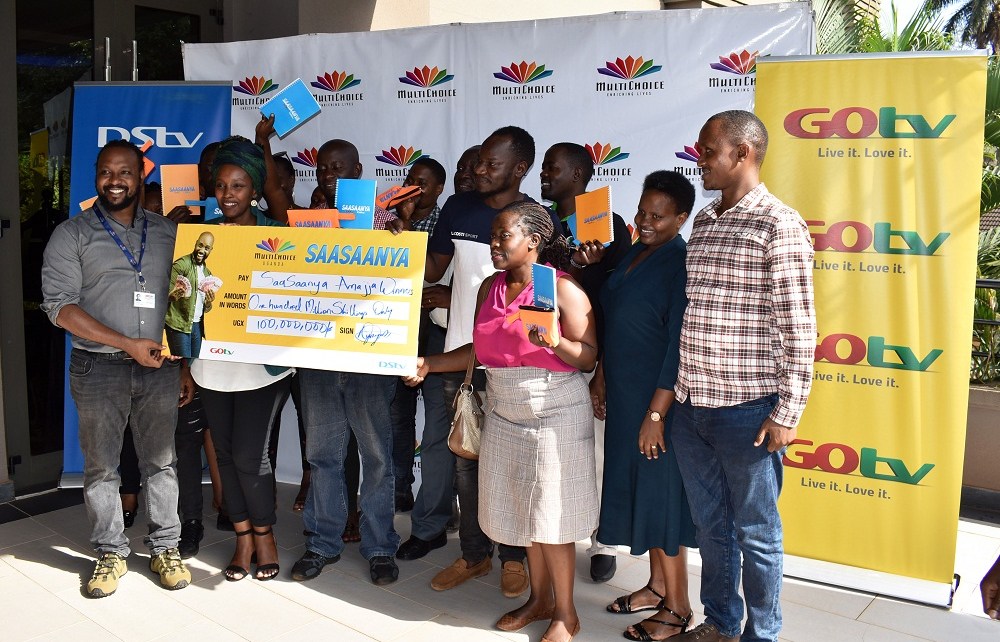 MultiChoice Uganda, has rewarded 200 customers who took part in the Back to School promo dubbed “Sasanya Amajja” that was launched on 19th December 2019.