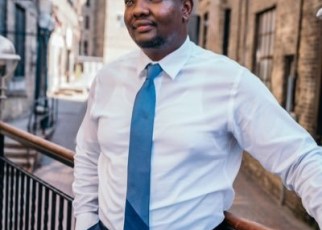 Kenyan born Boni Njenga is seeking to place himself in history by becoming the first Kenyan to sit as a commissioner in one of the county boards in the United States.