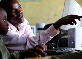 Women in Uganda use the internet far less than men according to a new survey from the World Wide Web Foundation which found that 27% of men in the country are online, compared with just 19% of women.