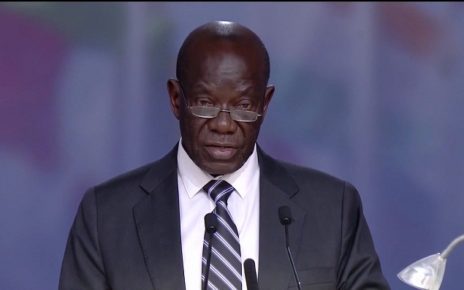 The Vice President of Uganda Edward Kiwanuka Sekandi has commissioned French government funded Nkenda- Hoima transmission line and its associated substations with a call to relevant authorities to ensure that power prices and loses go down.