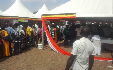 Thousands of Ugandans at Kololo for free medical services