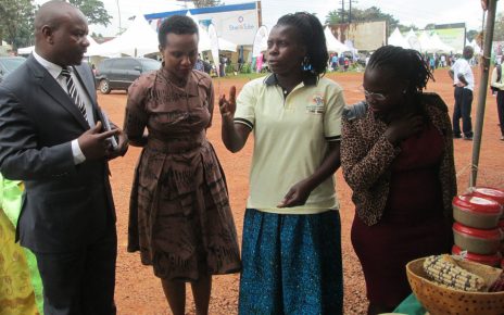 Farmers explaining talk about the importance of farming Indigenous crop varieties