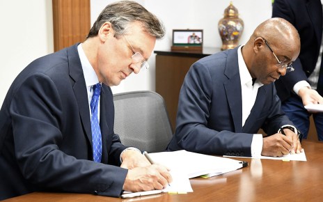 Nick O’Donohue CEO, CDC Group Plc and Group Executive Chairman of Liquid Telecom’s parent company Econet, Mr Strive Masiyiwa