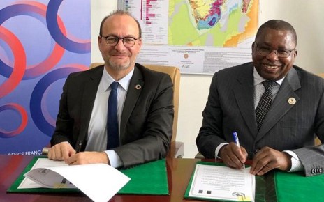 The French Development Agency (AFD) - represented by its CEO Rémy Rioux - and the Commission of African Union - represented by Albert Muchanga, Commissioner for Trade and Industry have signed their first Memorandum of Understanding worth EUr 1.5 million.