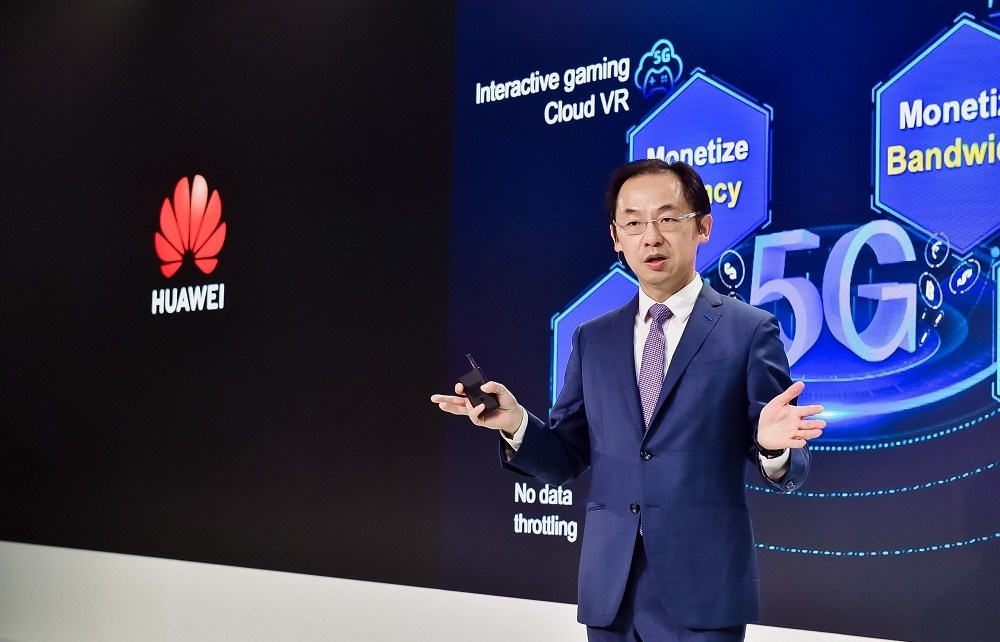 At the Huawei product and solution launch in London, Ryan Ding, Executive Director of the Board and President of Huawei's Carrier BG, delivered a keynote titled "5G, Bring New Value".