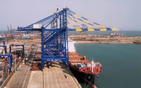 Ethiopia stands to lose close to USD 1 Billion should the country move ahead and halt its new development and partnership with Somaliland over the Port of Berbera.