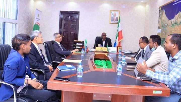Taiwan will start offering scholarships to Somaliland college and university graduates next year, it has been announced.