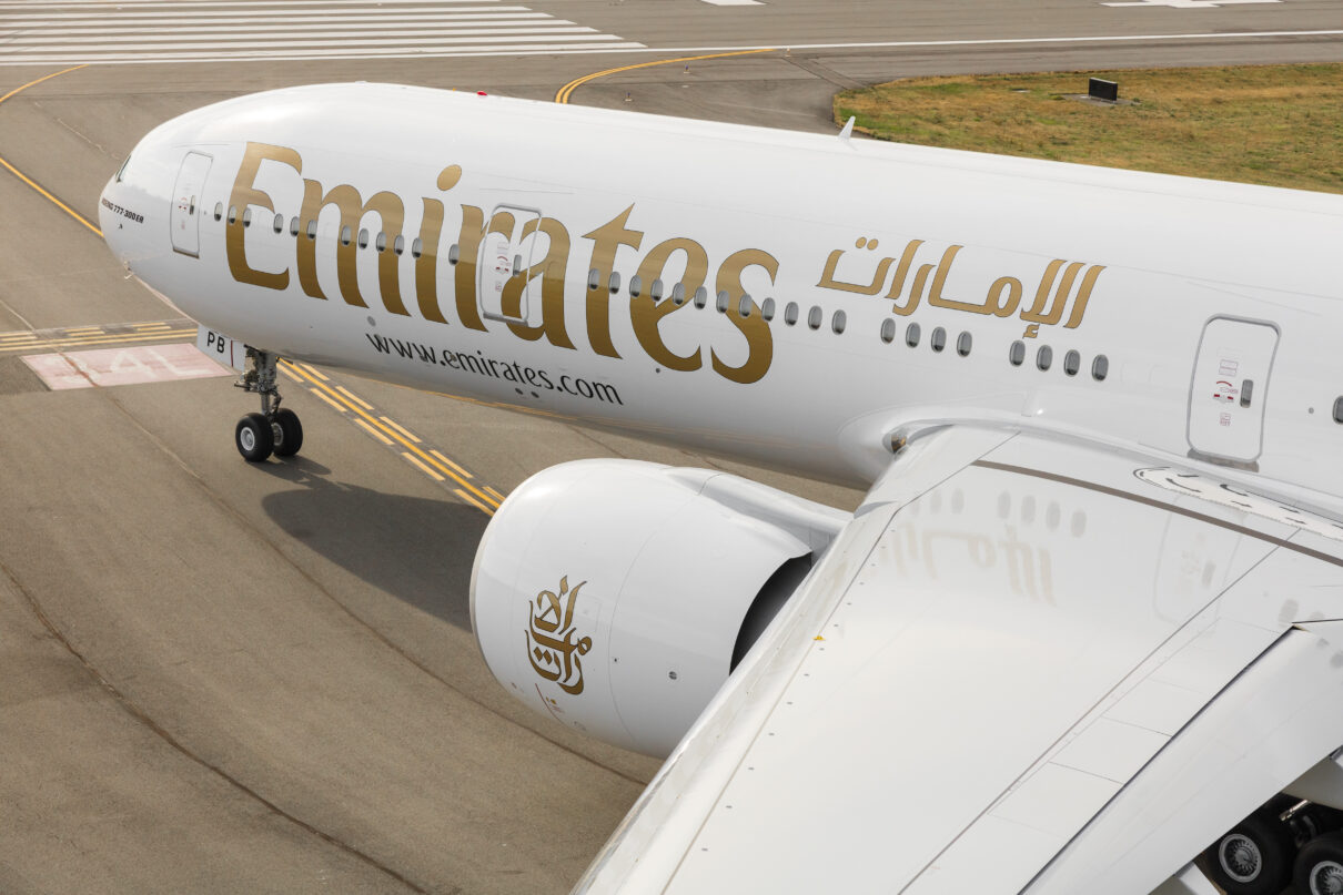 Emirates Invests in High-Speed Internet in A350 Aircraft